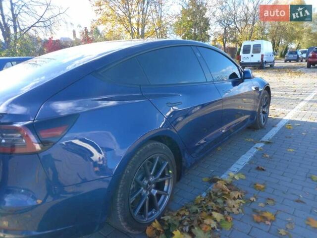 Синий Тесла Модель 3, объемом двигателя 0 л и пробегом 68 тыс. км за 26000 $, фото 1 на Automoto.ua