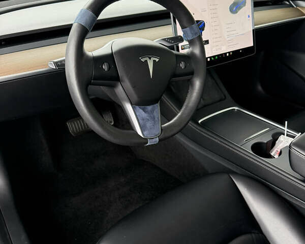Синий Тесла Модель 3, объемом двигателя 0 л и пробегом 108 тыс. км за 17500 $, фото 8 на Automoto.ua