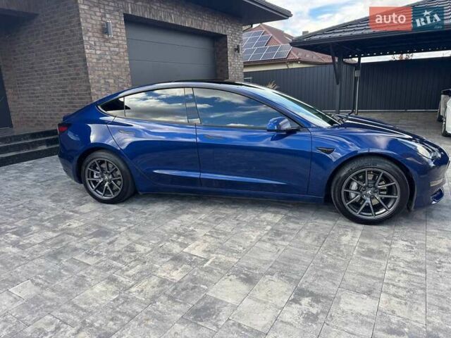 Тесла Модель 3 2021 у Луцьку на Automoto.ua Синій Тесла Модель 3, об'ємом двигуна 0 л та пробігом 59 тис. км за 19000 $, фото 3 на Automoto.ua