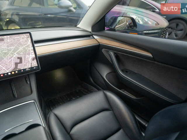 Синий Тесла Модель 3, объемом двигателя 0 л и пробегом 103 тыс. км за 20900 $, фото 18 на Automoto.ua