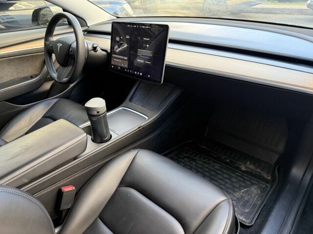 Синій Тесла Модель 3, об'ємом двигуна 0 л та пробігом 57 тис. км за 22000 $, фото 3 на Automoto.ua
