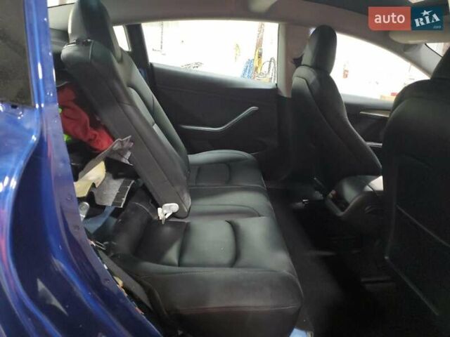 Синий Тесла Модель 3, объемом двигателя 0 л и пробегом 60 тыс. км за 15000 $, фото 9 на Automoto.ua