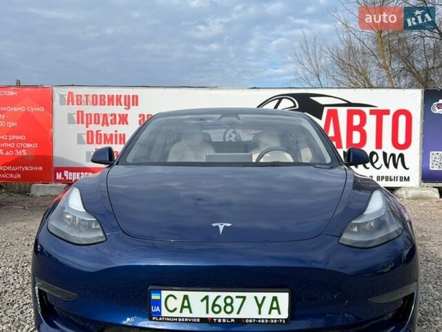 Синий Тесла Модель 3, объемом двигателя 0 л и пробегом 69 тыс. км за 21500 $, фото 1 на Automoto.ua
