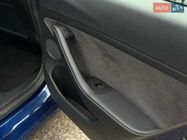 Тесла Модель 3 2021 в Киеве на Automoto.ua Синий Тесла Модель 3, объемом двигателя 0 л и пробегом 62 тыс. км за 22400 $, фото 25 на Automoto.ua