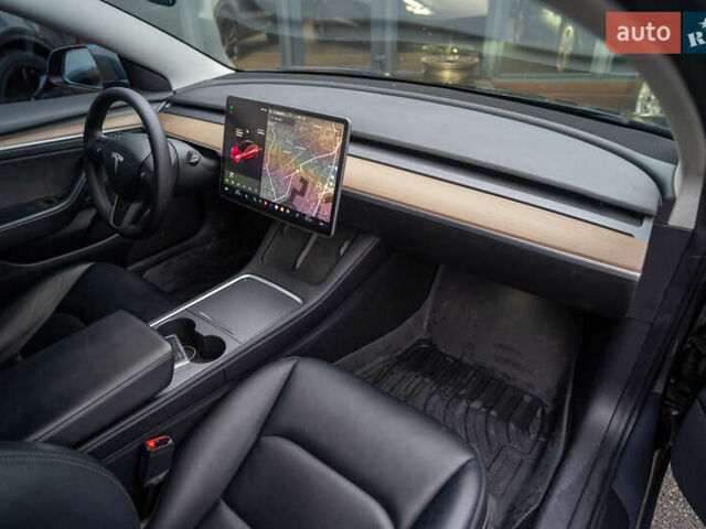 Синий Тесла Модель 3, объемом двигателя 0 л и пробегом 103 тыс. км за 20900 $, фото 23 на Automoto.ua