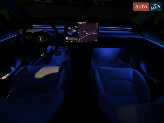 Синий Тесла Модель 3, объемом двигателя 0 л и пробегом 82 тыс. км за 20999 $, фото 22 на Automoto.ua