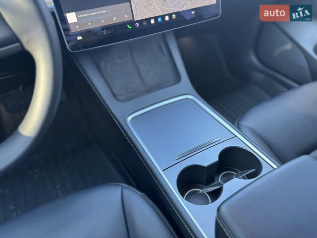 Синій Тесла Модель 3, об'ємом двигуна 0 л та пробігом 146 тис. км за 18800 $, фото 23 на Automoto.ua