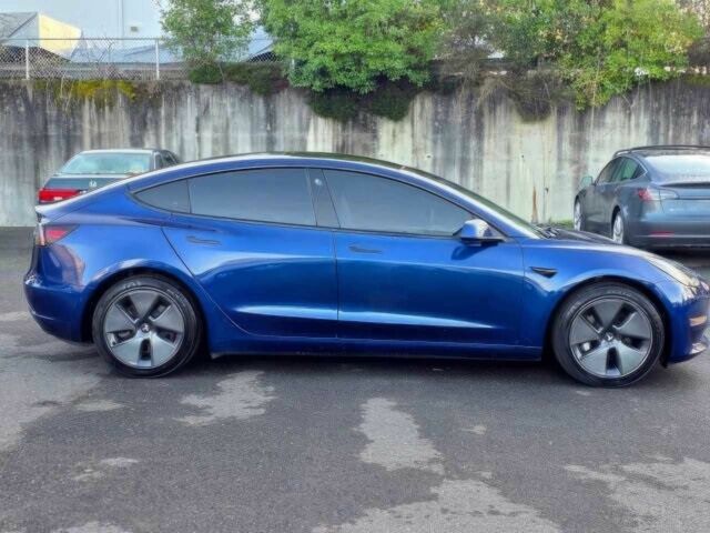 Синій Тесла Модель 3, об'ємом двигуна 0 л та пробігом 13 тис. км за 13000 $, фото 3 на Automoto.ua