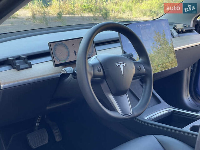 Синий Тесла Модель 3, объемом двигателя 0 л и пробегом 87 тыс. км за 24999 $, фото 16 на Automoto.ua
