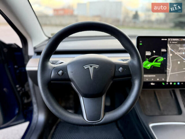 Синий Тесла Модель 3, объемом двигателя 0 л и пробегом 76 тыс. км за 19500 $, фото 25 на Automoto.ua