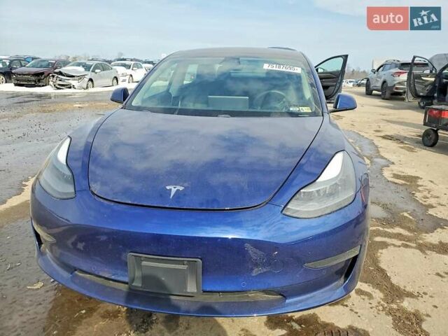 Синий Тесла Модель 3, объемом двигателя 0 л и пробегом 35 тыс. км за 5100 $, фото 4 на Automoto.ua