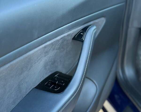 Синий Тесла Модель 3, объемом двигателя 0 л и пробегом 74 тыс. км за 18799 $, фото 12 на Automoto.ua