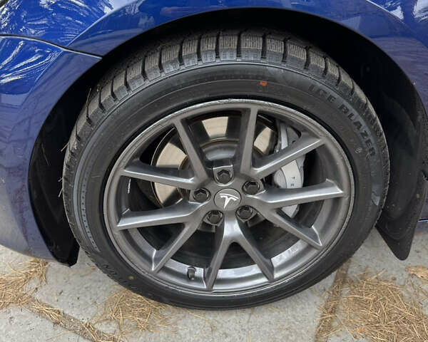 Тесла Модель 3 2021 в Полтаве на Automoto.ua Синий Тесла Модель 3, объемом двигателя 0 л и пробегом 79 тыс. км за 21999 $, фото 22 на Automoto.ua