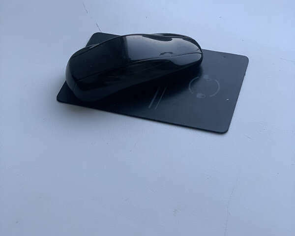 Синій Тесла Модель 3, об'ємом двигуна 0 л та пробігом 81 тис. км за 24999 $, фото 45 на Automoto.ua