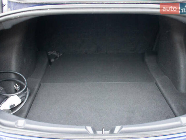 Синій Тесла Модель 3, об'ємом двигуна 0 л та пробігом 74 тис. км за 25700 $, фото 13 на Automoto.ua