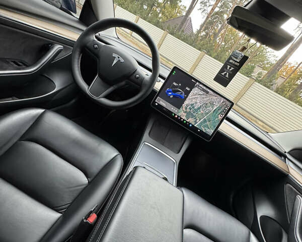 Тесла Модель 3 2021 в Полтаве на Automoto.ua Синий Тесла Модель 3, объемом двигателя 0 л и пробегом 79 тыс. км за 21999 $, фото 3 на Automoto.ua