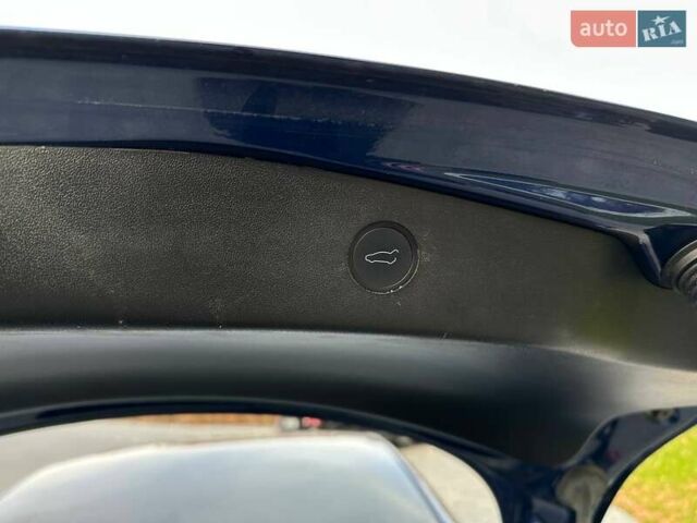 Синій Тесла Модель 3, об'ємом двигуна 0 л та пробігом 98 тис. км за 16950 $, фото 15 на Automoto.ua