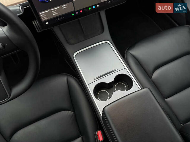 Тесла Модель 3 2021 в Киеве на Automoto.ua Синий Тесла Модель 3, объемом двигателя 0 л и пробегом 62 тыс. км за 22400 $, фото 12 на Automoto.ua