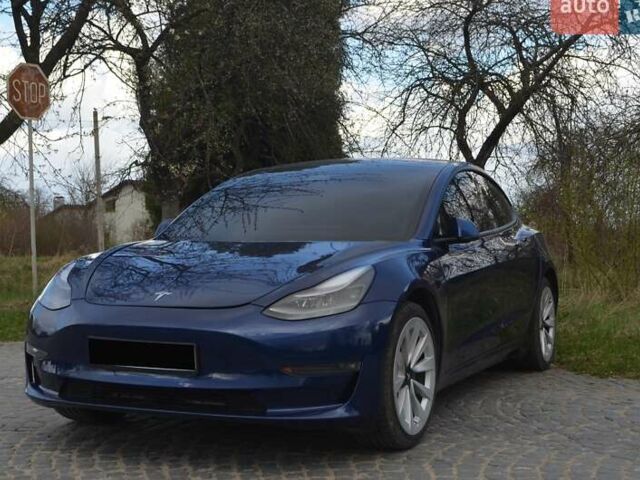 Синій Тесла Модель 3, об'ємом двигуна 0 л та пробігом 130 тис. км за 16700 $, фото 3 на Automoto.ua