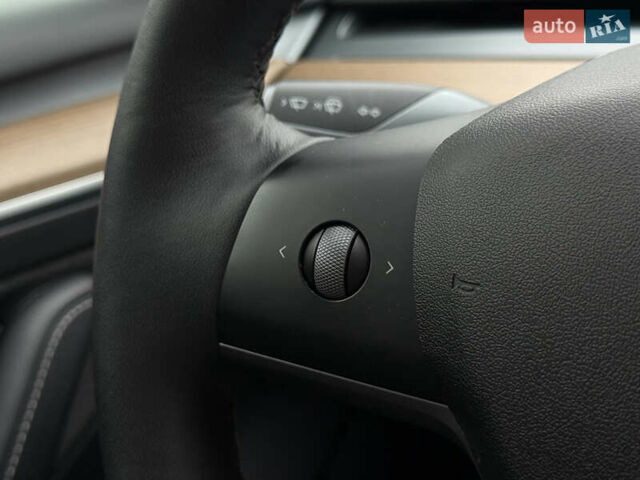 Тесла Модель 3 2021 в Киеве на Automoto.ua Синий Тесла Модель 3, объемом двигателя 0 л и пробегом 62 тыс. км за 22400 $, фото 21 на Automoto.ua