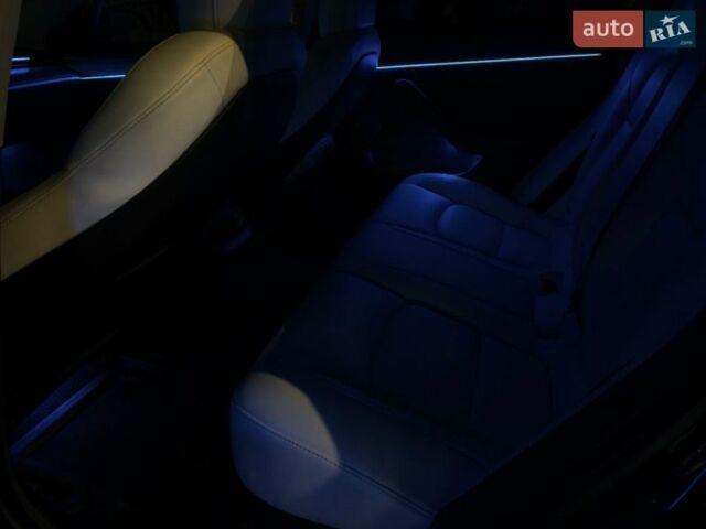 Синий Тесла Модель 3, объемом двигателя 0 л и пробегом 82 тыс. км за 20999 $, фото 23 на Automoto.ua