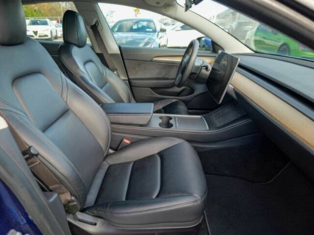 Синий Тесла Модель 3, объемом двигателя 0 л и пробегом 14 тыс. км за 13000 $, фото 7 на Automoto.ua