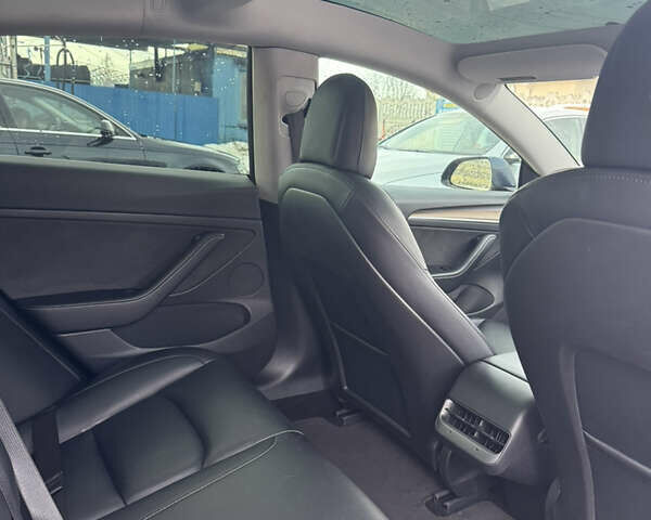 Синий Тесла Модель 3, объемом двигателя 0 л и пробегом 50 тыс. км за 17800 $, фото 16 на Automoto.ua