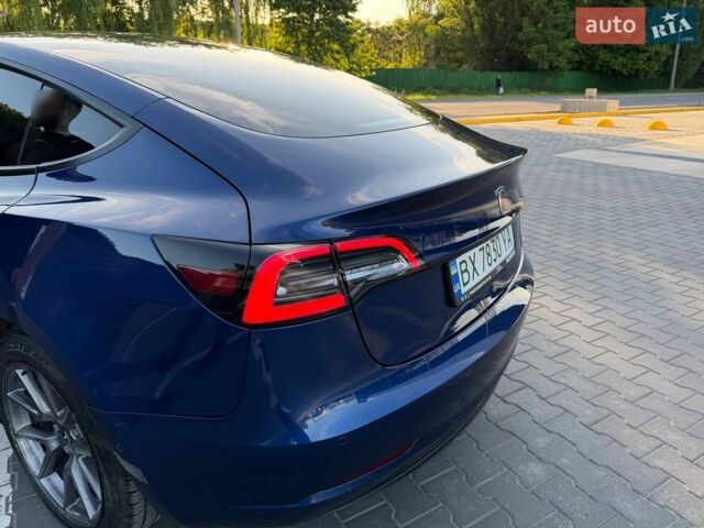 Синій Тесла Модель 3, об'ємом двигуна 0 л та пробігом 84 тис. км за 15700 $, фото 8 на Automoto.ua