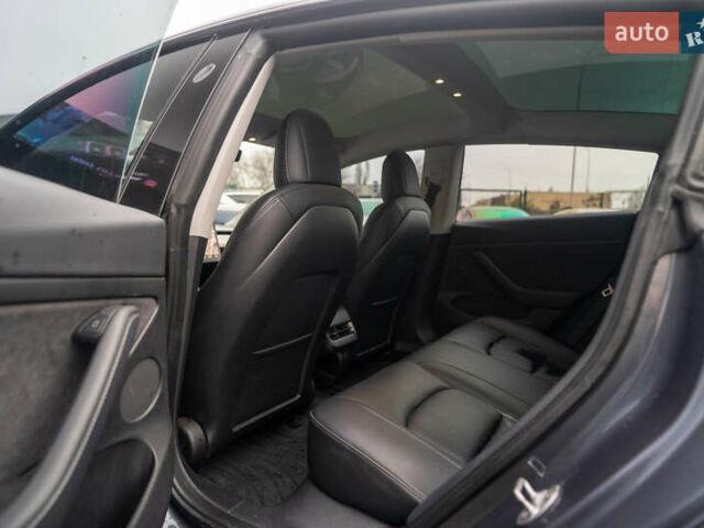 Синий Тесла Модель 3, объемом двигателя 0 л и пробегом 103 тыс. км за 20900 $, фото 20 на Automoto.ua