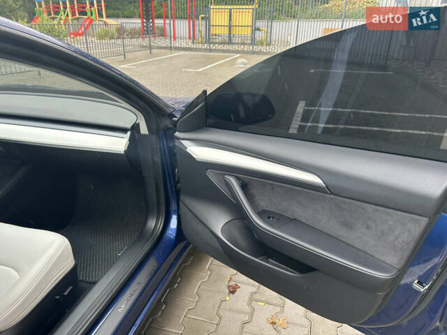 Синій Тесла Модель 3, об'ємом двигуна 0 л та пробігом 64 тис. км за 21500 $, фото 12 на Automoto.ua