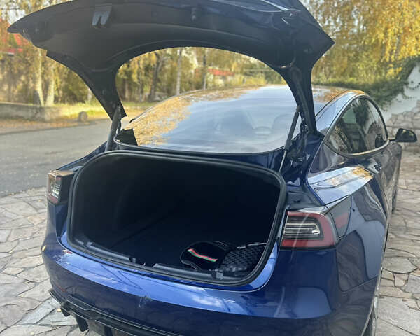Тесла Модель 3 2021 в Одессе на Automoto.ua Синий Тесла Модель 3, объемом двигателя 0 л и пробегом 101 тыс. км за 19500 $, фото 13 на Automoto.ua