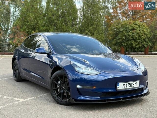 Синий Тесла Модель 3, объемом двигателя 0 л и пробегом 129 тыс. км за 21000 $, фото 12 на Automoto.ua
