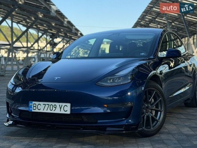Синий Тесла Модель 3, объемом двигателя 0 л и пробегом 75 тыс. км за 19900 $, фото 1 на Automoto.ua