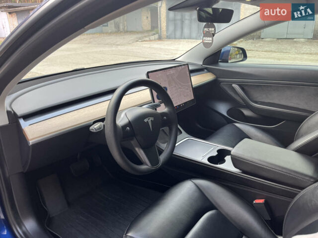 Синій Тесла Модель 3, об'ємом двигуна 0 л та пробігом 103 тис. км за 17800 $, фото 7 на Automoto.ua