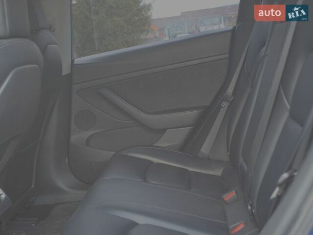Синий Тесла Модель 3, объемом двигателя 0 л и пробегом 130 тыс. км за 16500 $, фото 14 на Automoto.ua