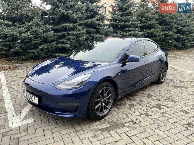 Синий Тесла Модель 3, объемом двигателя 0 л и пробегом 75 тыс. км за 20000 $, фото 4 на Automoto.ua