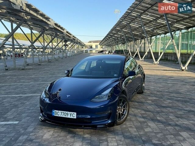Синий Тесла Модель 3, объемом двигателя 0 л и пробегом 75 тыс. км за 19900 $, фото 3 на Automoto.ua
