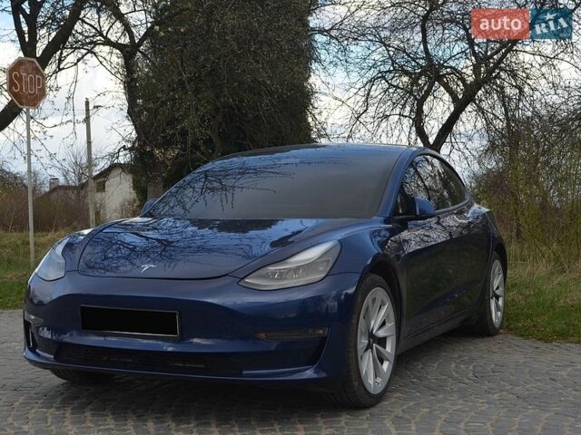 Синий Тесла Модель 3, объемом двигателя 0 л и пробегом 130 тыс. км за 16500 $, фото 3 на Automoto.ua