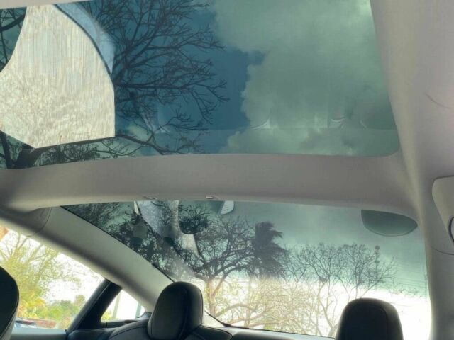 Синий Тесла Модель 3, объемом двигателя 0 л и пробегом 21 тыс. км за 9000 $, фото 6 на Automoto.ua