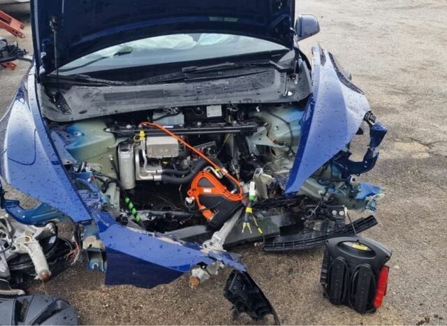 Тесла Модель 3 2021 в Львове на Automoto.ua Синий Тесла Модель 3, объемом двигателя 0 л и пробегом 10 тыс. км за 12000 $, фото 3 на Automoto.ua