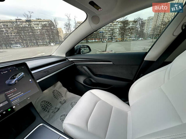Синий Тесла Модель 3, объемом двигателя 0 л и пробегом 60 тыс. км за 28000 $, фото 17 на Automoto.ua
