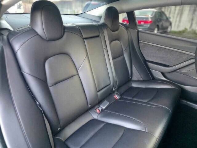 Синій Тесла Модель 3, об'ємом двигуна 0 л та пробігом 13 тис. км за 13000 $, фото 12 на Automoto.ua