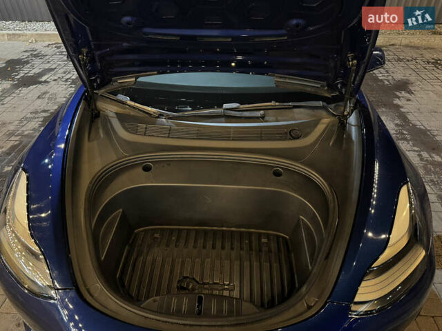 Синий Тесла Модель 3, объемом двигателя 0 л и пробегом 76 тыс. км за 19000 $, фото 13 на Automoto.ua