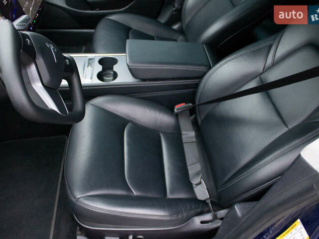 Синій Тесла Модель 3, об'ємом двигуна 0 л та пробігом 74 тис. км за 25700 $, фото 25 на Automoto.ua