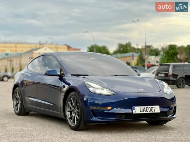 Синий Тесла Модель 3, объемом двигателя 0 л и пробегом 99 тыс. км за 17350 $, фото 19 на Automoto.ua