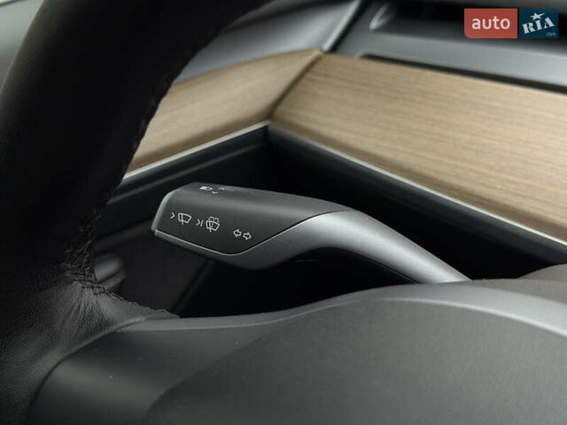 Тесла Модель 3 2021 в Киеве на Automoto.ua Синий Тесла Модель 3, объемом двигателя 0 л и пробегом 62 тыс. км за 22400 $, фото 29 на Automoto.ua