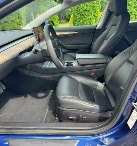 Синій Тесла Модель 3, об'ємом двигуна 0 л та пробігом 79 тис. км за 21800 $, фото 63 на Automoto.ua