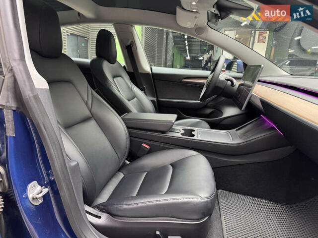 Синий Тесла Модель 3, объемом двигателя 0 л и пробегом 37 тыс. км за 22000 $, фото 26 на Automoto.ua