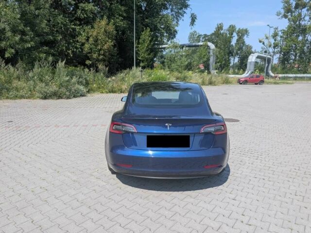 Синій Тесла Модель 3, об'ємом двигуна 0 л та пробігом 53 тис. км за 11386 $, фото 5 на Automoto.ua