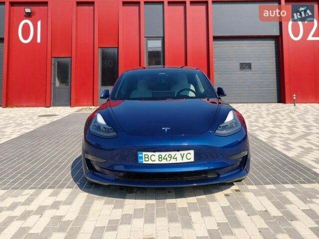 Синий Тесла Модель 3, объемом двигателя 0 л и пробегом 82 тыс. км за 20999 $, фото 2 на Automoto.ua